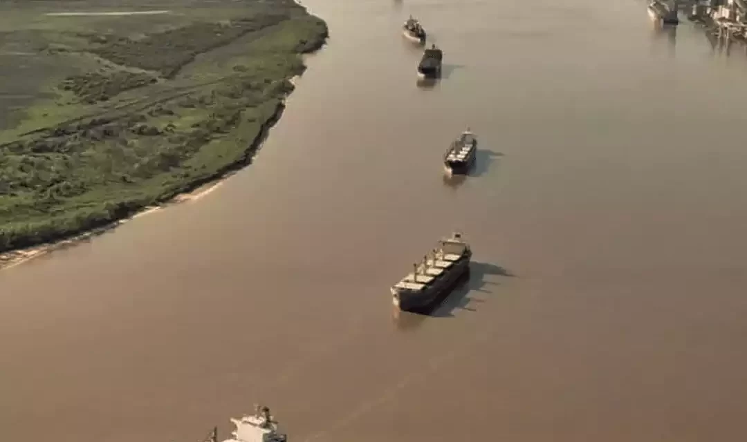 IN PARAGUAY THEY EXPECT A REGIONAL PROTEST AGAINST ARGENTINE TOLL ON THE PARANÁ RIVER