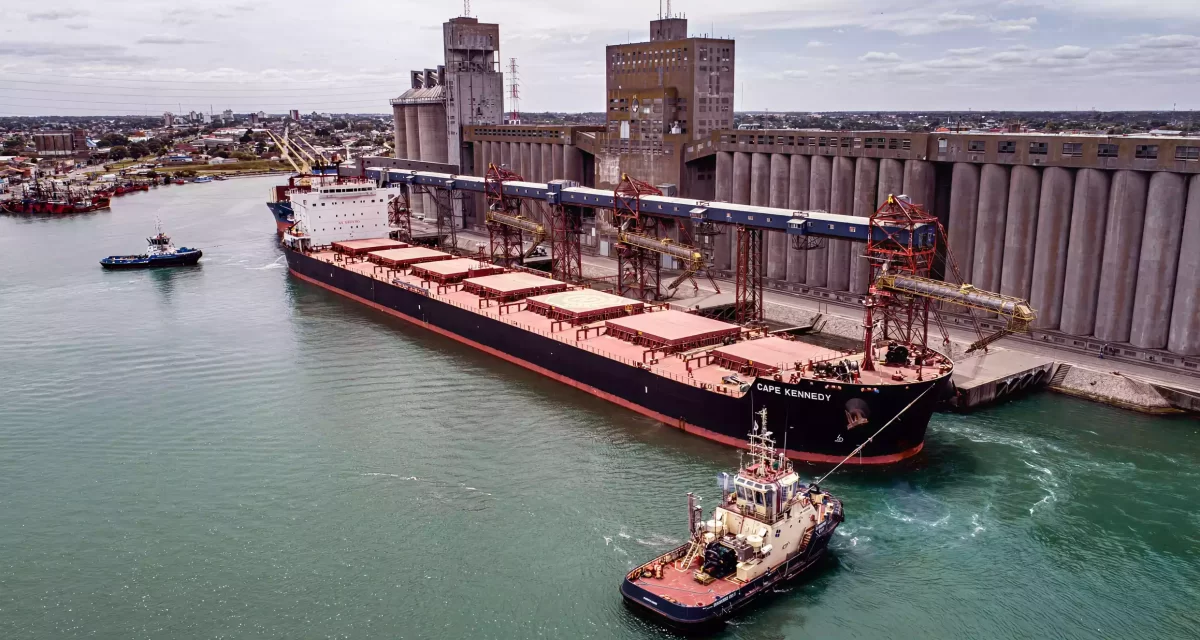 QUEQUÉN PORT MAINTAINS STRONG MOMENTUM: 35 VESSELS IN SEPTEMBER AND INTENSE ACTIVITY IN OCTOBER