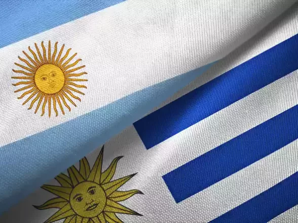 URUGUAY EXIGE A ARGENTINA EL PAGO DE UNA DEUDA VINCULADA AL DRAGADO DEL CANAL MARTÍN GARCÍA